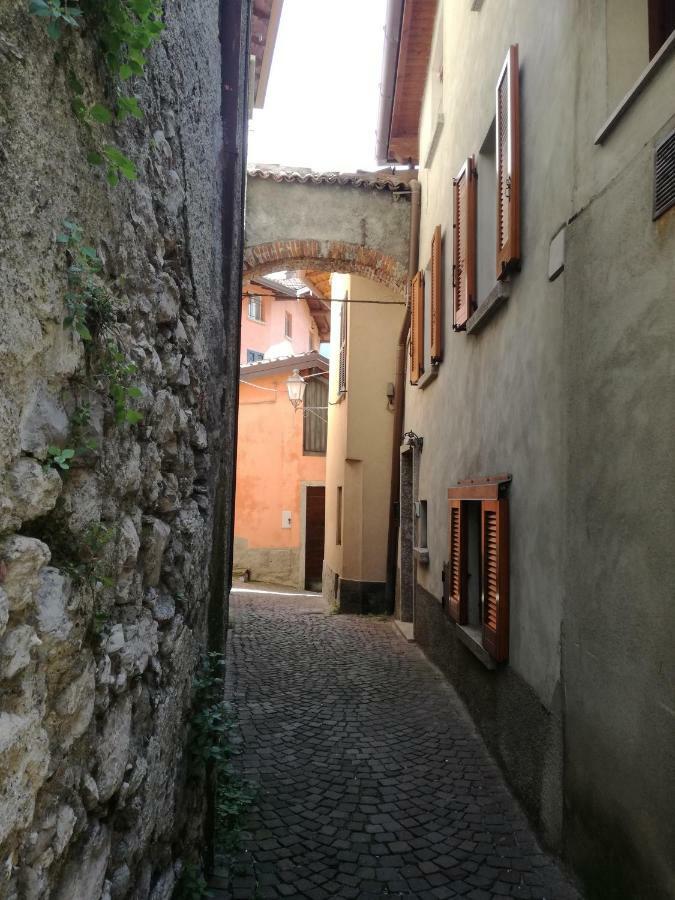 Appartamento Borgo Antico Oliveto Lario Ngoại thất bức ảnh