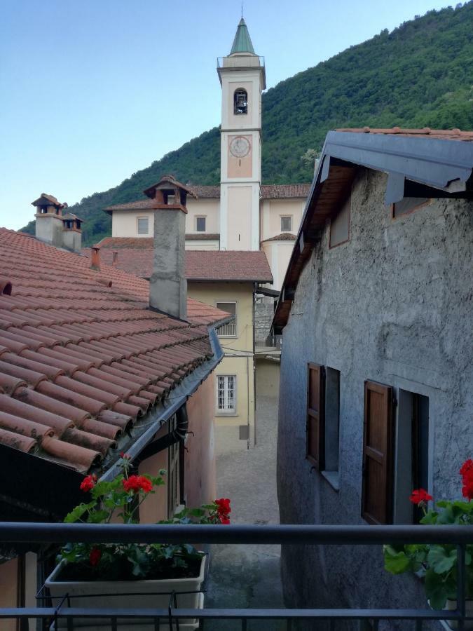Appartamento Borgo Antico Oliveto Lario Ngoại thất bức ảnh