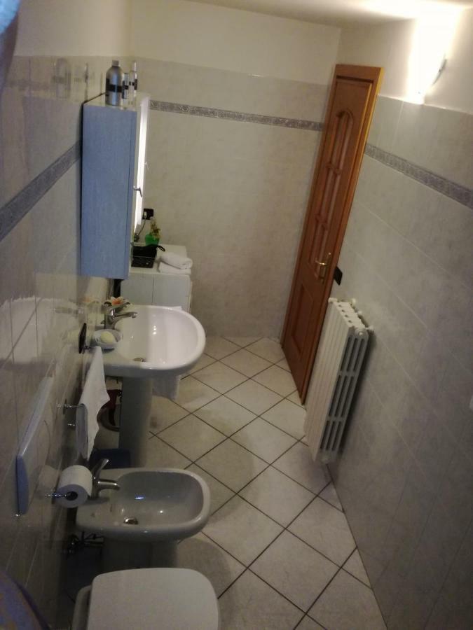 Appartamento Borgo Antico Oliveto Lario Ngoại thất bức ảnh